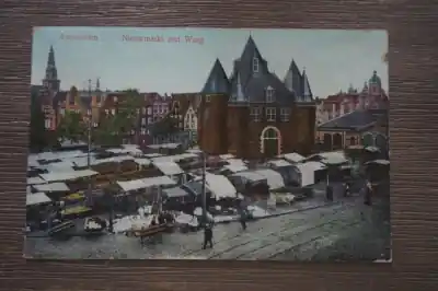 Premium Amsterdam Nieuwmarkt met Waag