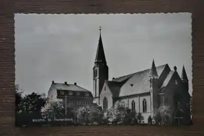 Kup teraz Waspik St. Theresiakerk