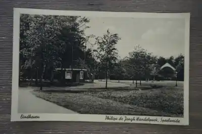 Eindhoven Philips de Jongh wandelpark speelweide Popularny