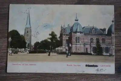 Najlepsza cena Arnhem Musis Sacrum