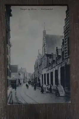 Zwrot pieniędzy Bergen op Zoom Markiezenhof