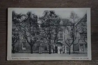 Wysoka jakość Bergen op Zoom Kazerne Korenmarkt