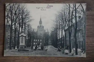 Niska cena Vught Marktveld